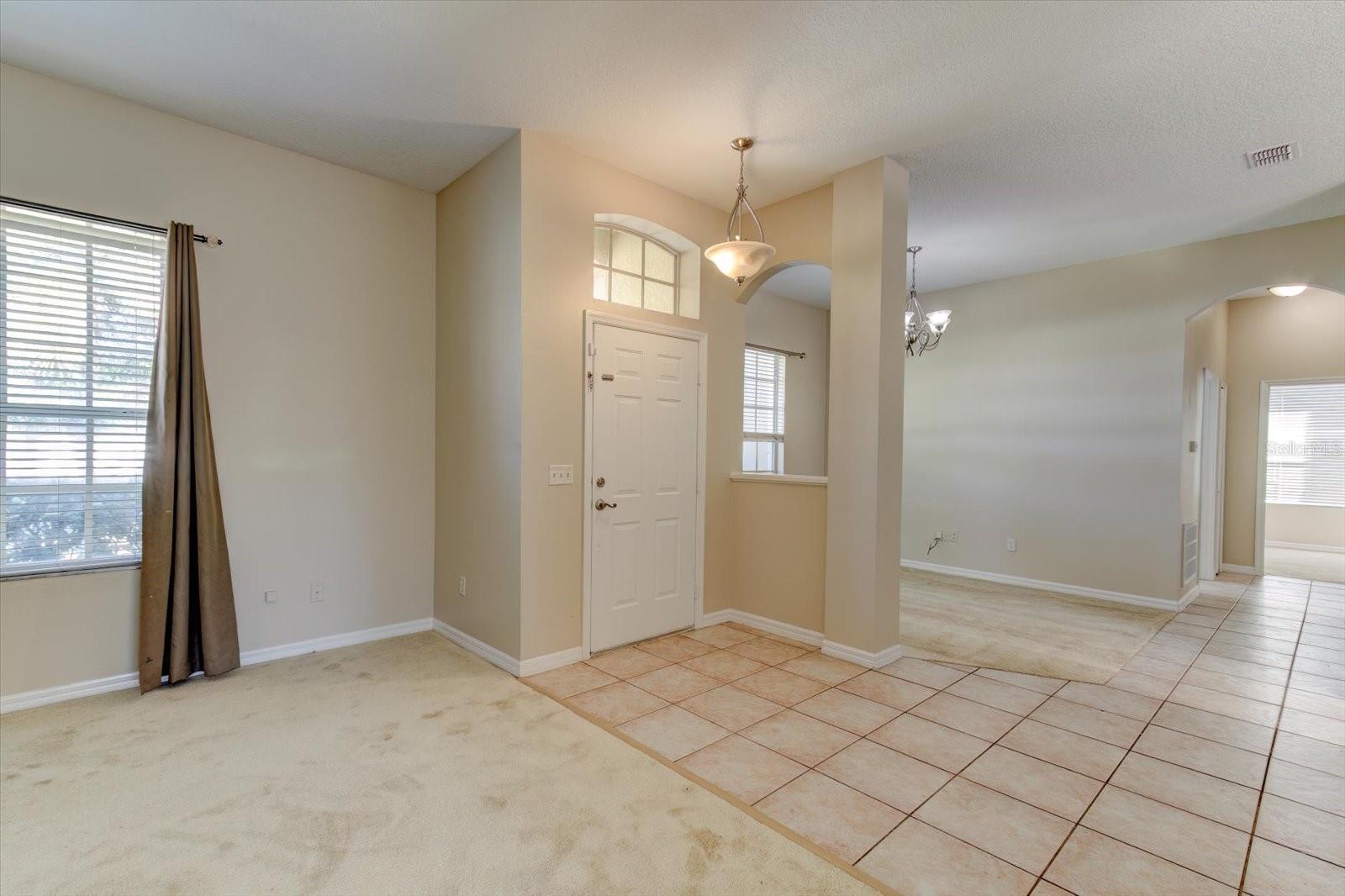 Image 4 of 60 For 276 Longhirst Loop