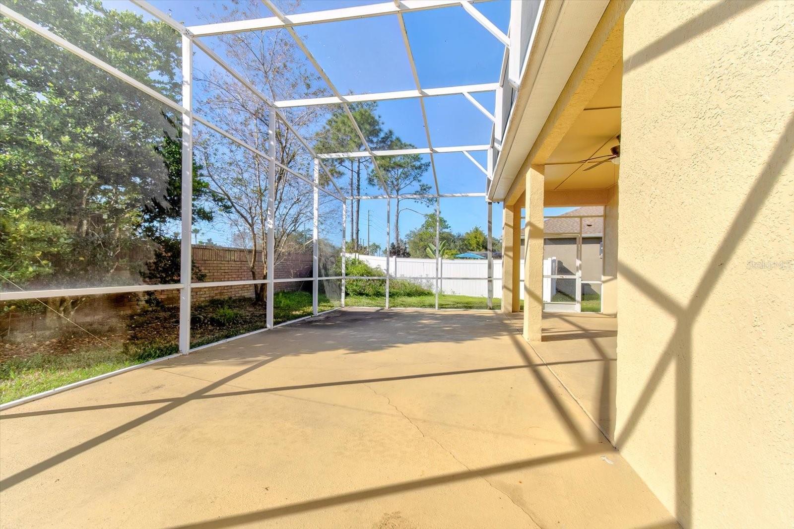 Image 44 of 60 For 276 Longhirst Loop