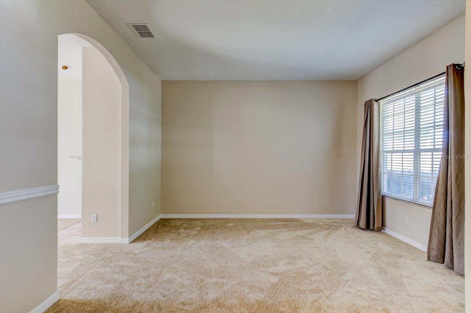 Image 7 of 60 For 276 Longhirst Loop