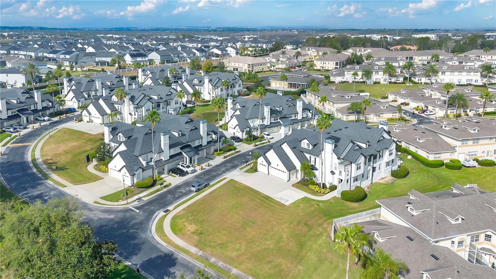 Image 21 of 40 For 17318 Promenade Drive 19-6