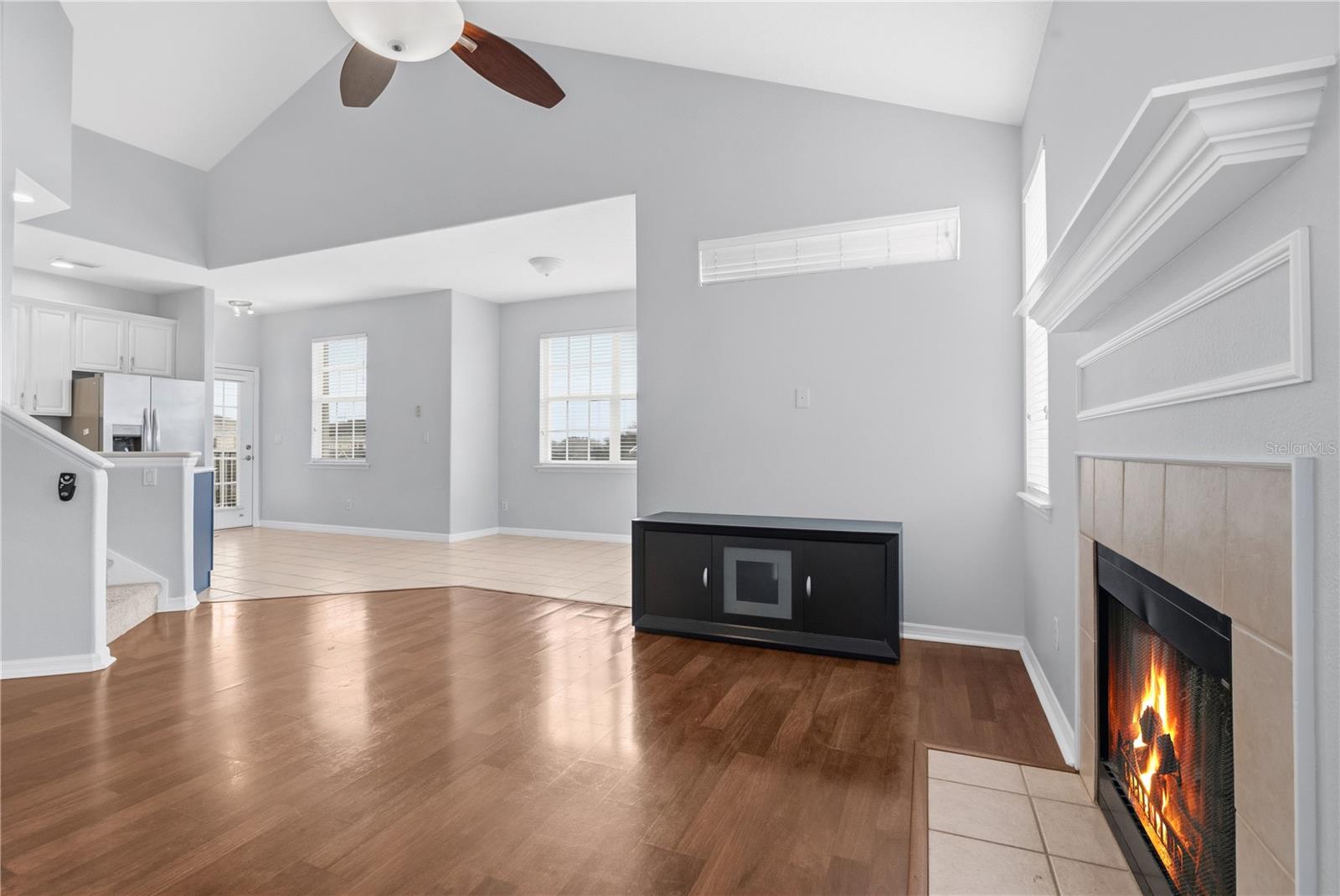 Image 5 of 40 For 17318 Promenade Drive 19-6