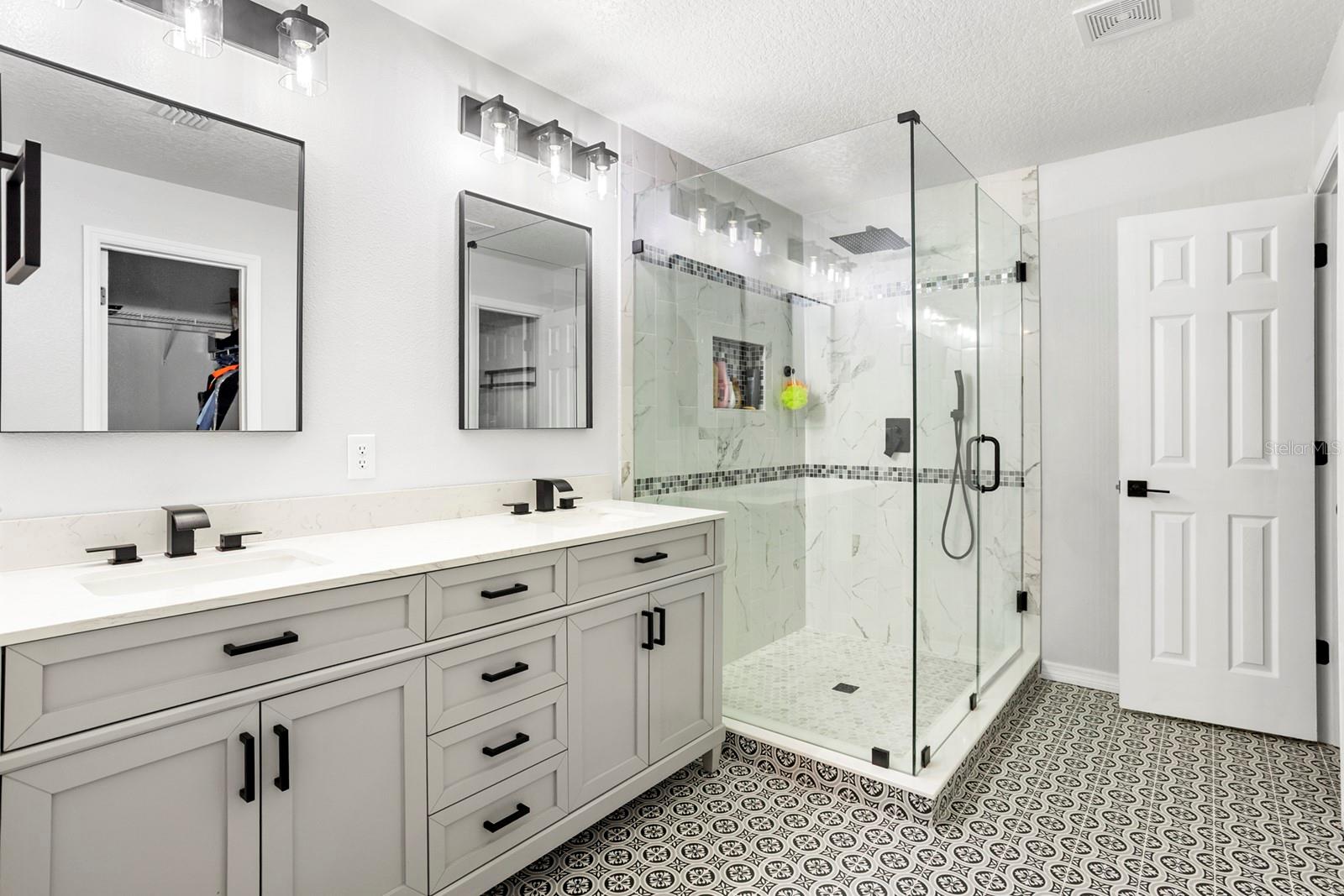 Image 19 of 34 For 1030 Tawny Eagle Drive