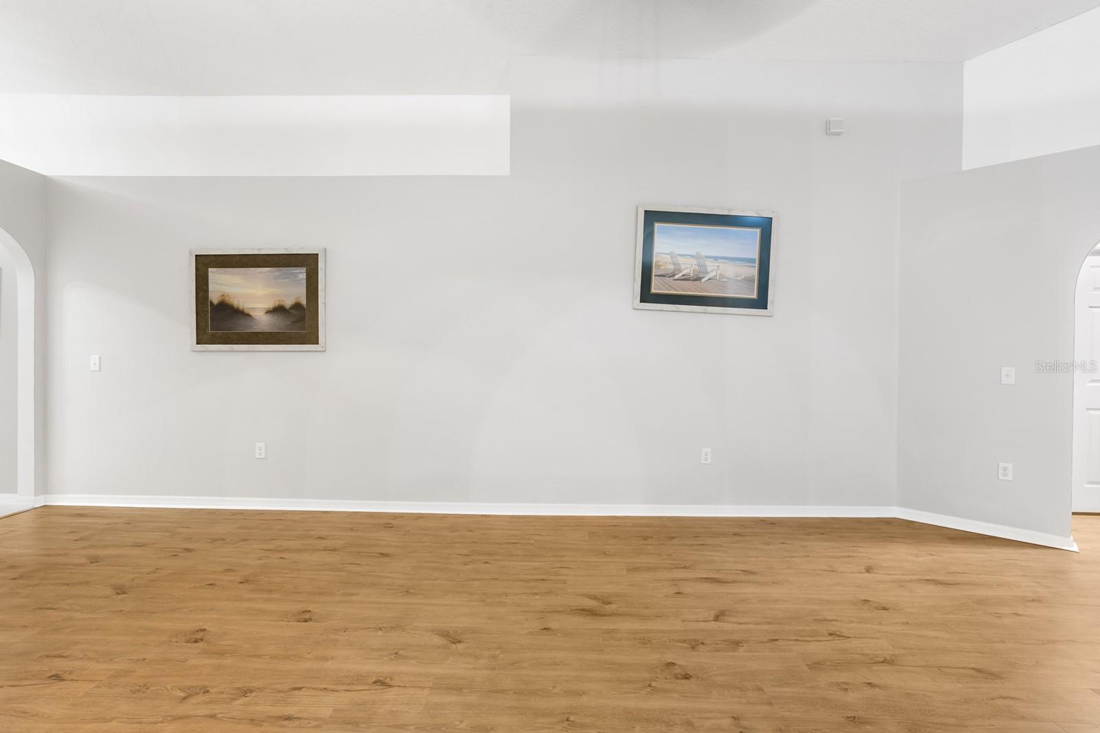 Image 6 of 34 For 1030 Tawny Eagle Drive