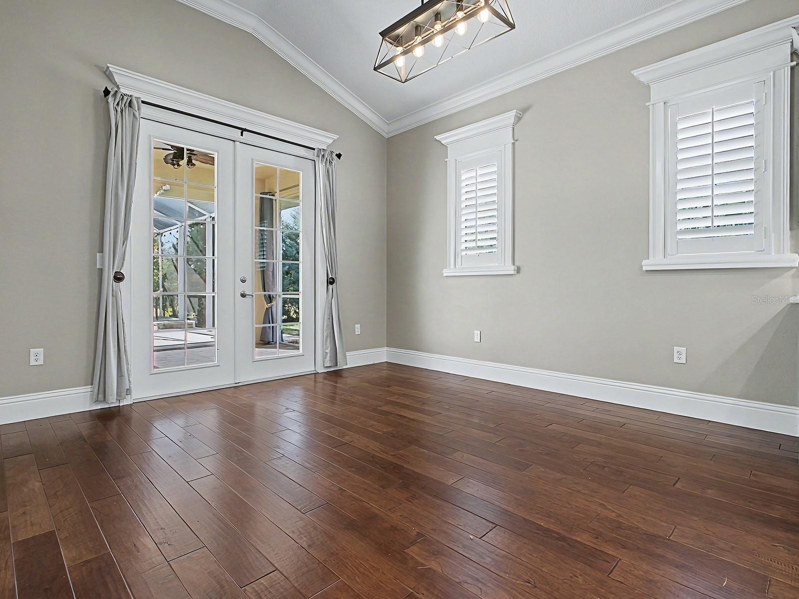 Image 14 of 96 For 5517 Meadow Hill Loop