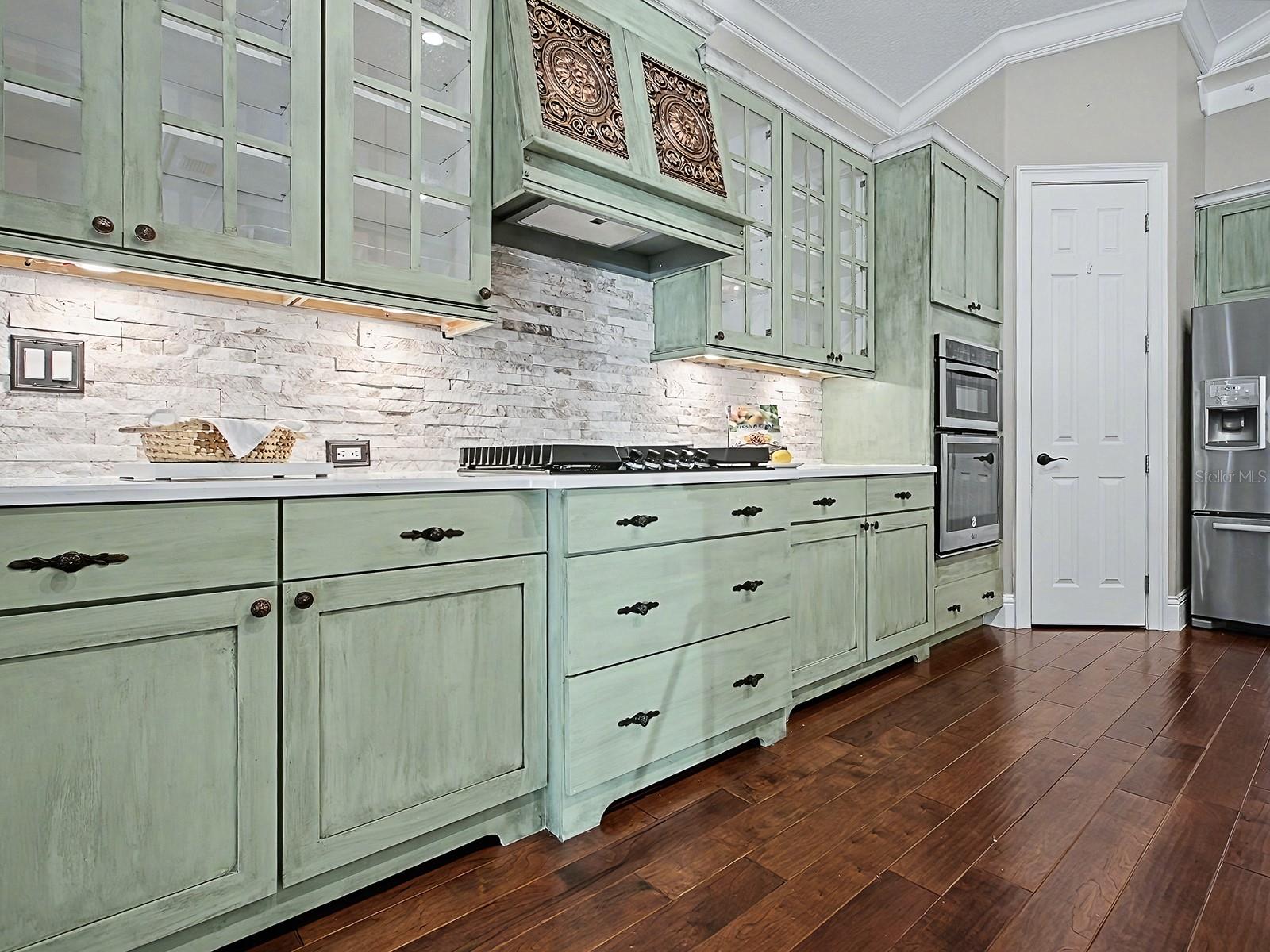 Image 17 of 96 For 5517 Meadow Hill Loop