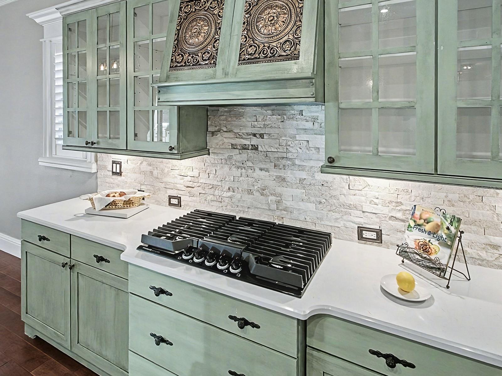 Image 18 of 96 For 5517 Meadow Hill Loop