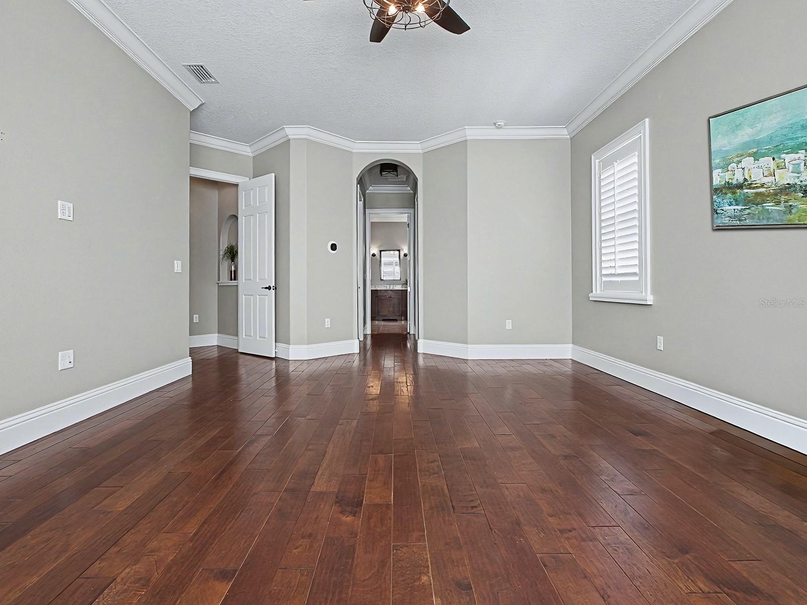 Image 29 of 96 For 5517 Meadow Hill Loop