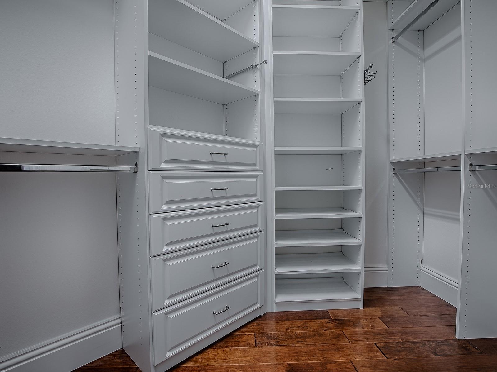 Image 30 of 96 For 5517 Meadow Hill Loop