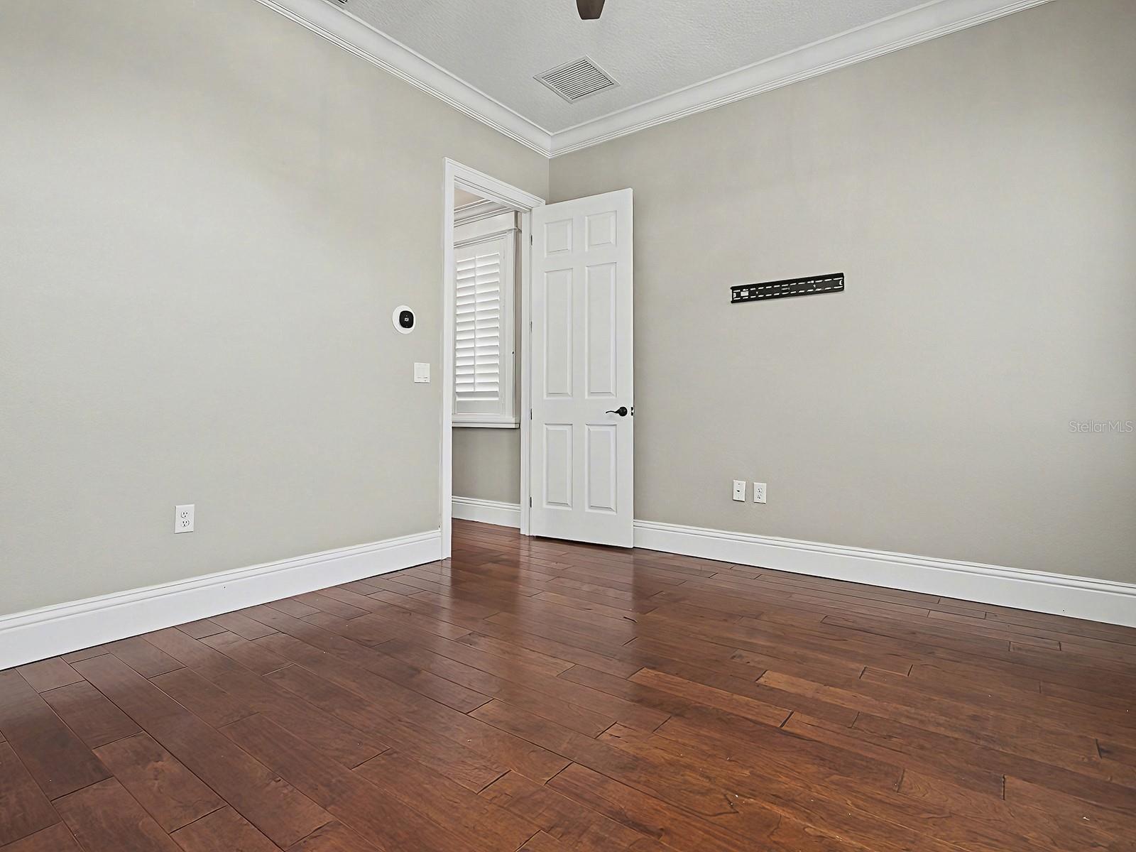 Image 47 of 96 For 5517 Meadow Hill Loop