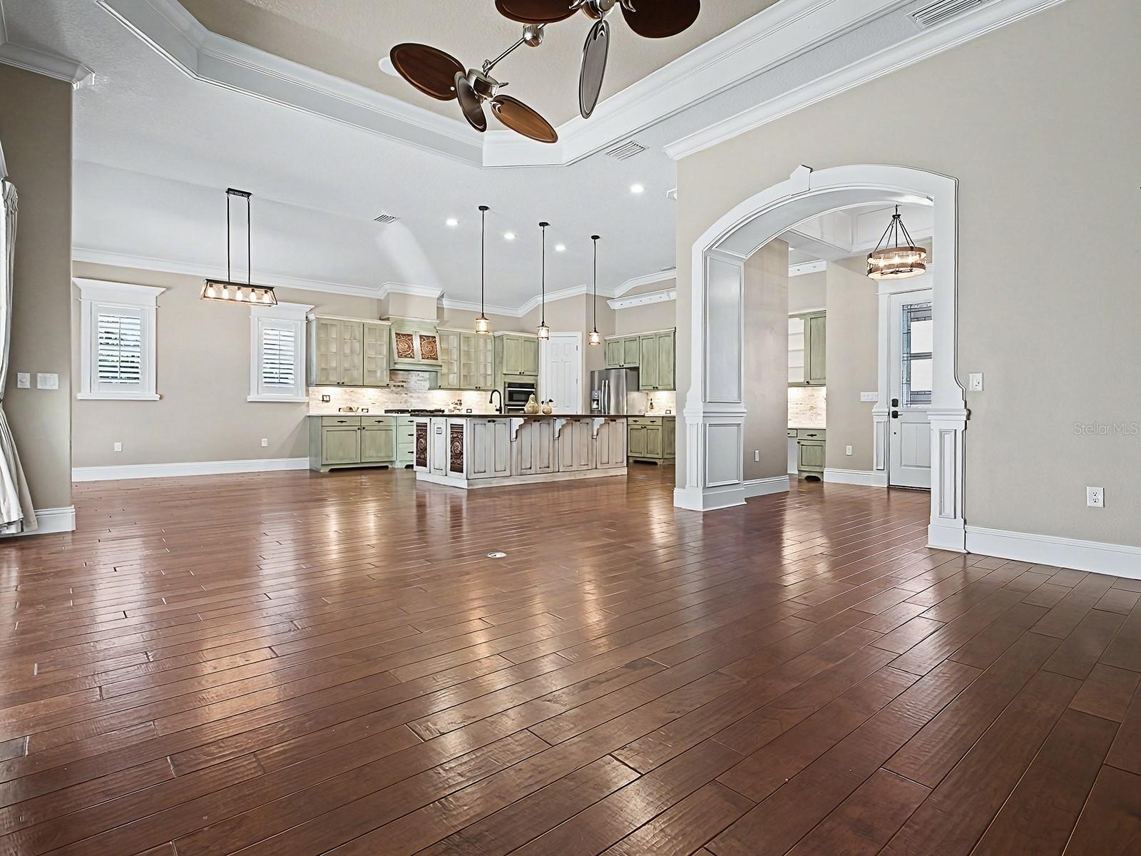 Image 8 of 96 For 5517 Meadow Hill Loop