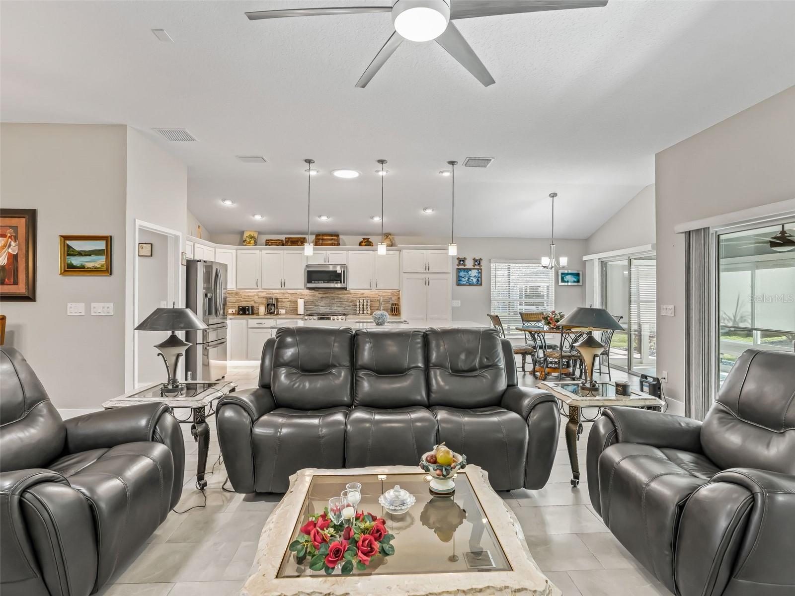 Image 14 of 68 For 5885 Flint Loop