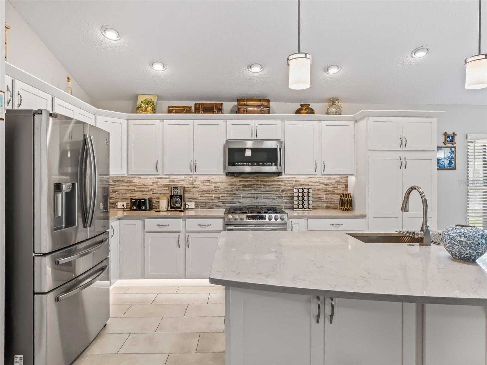 Image 23 of 68 For 5885 Flint Loop