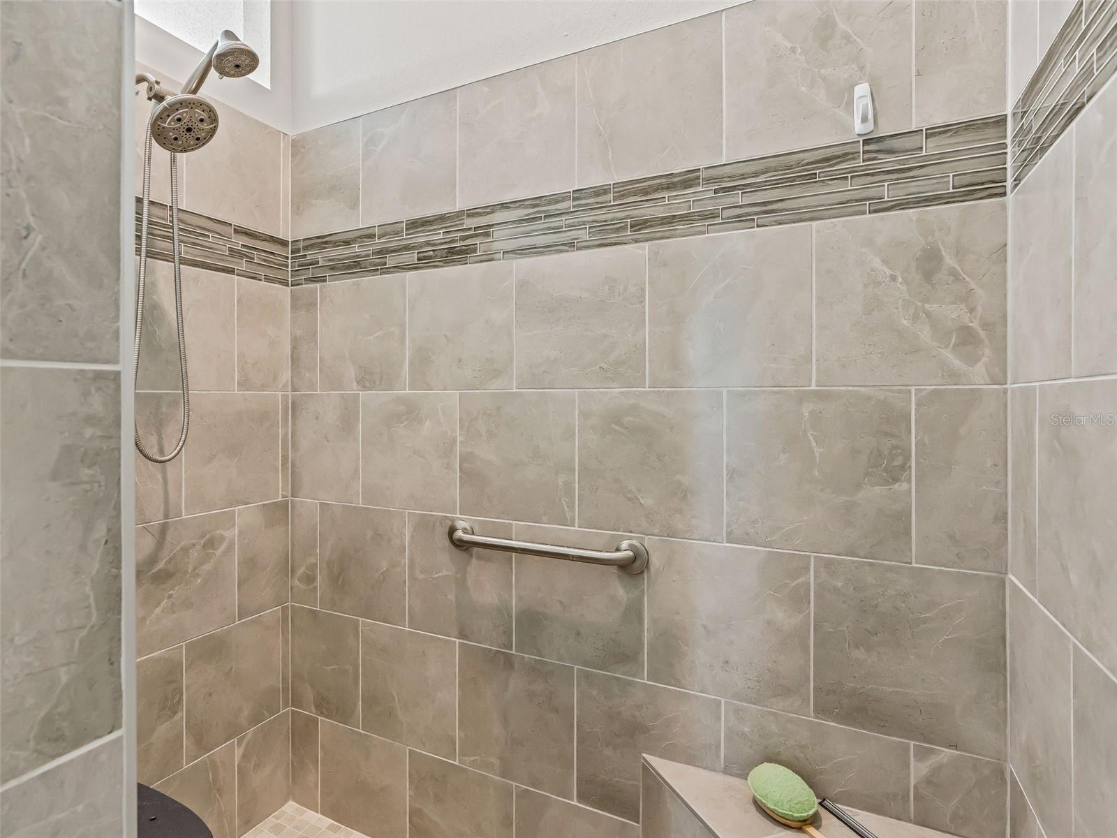 Image 35 of 68 For 5885 Flint Loop