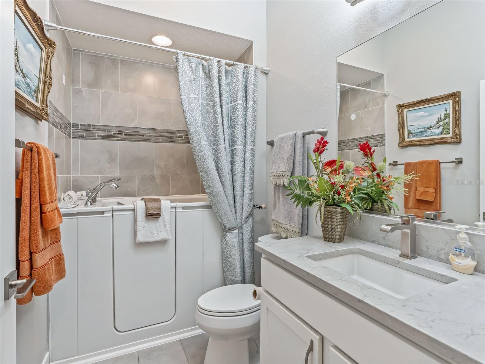 Image 44 of 68 For 5885 Flint Loop