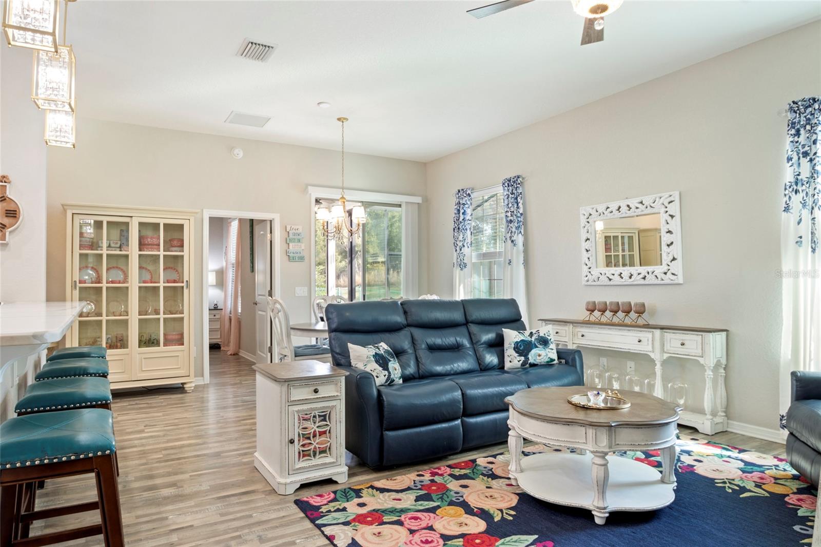 Image 6 of 26 For 17167 113th Avenue