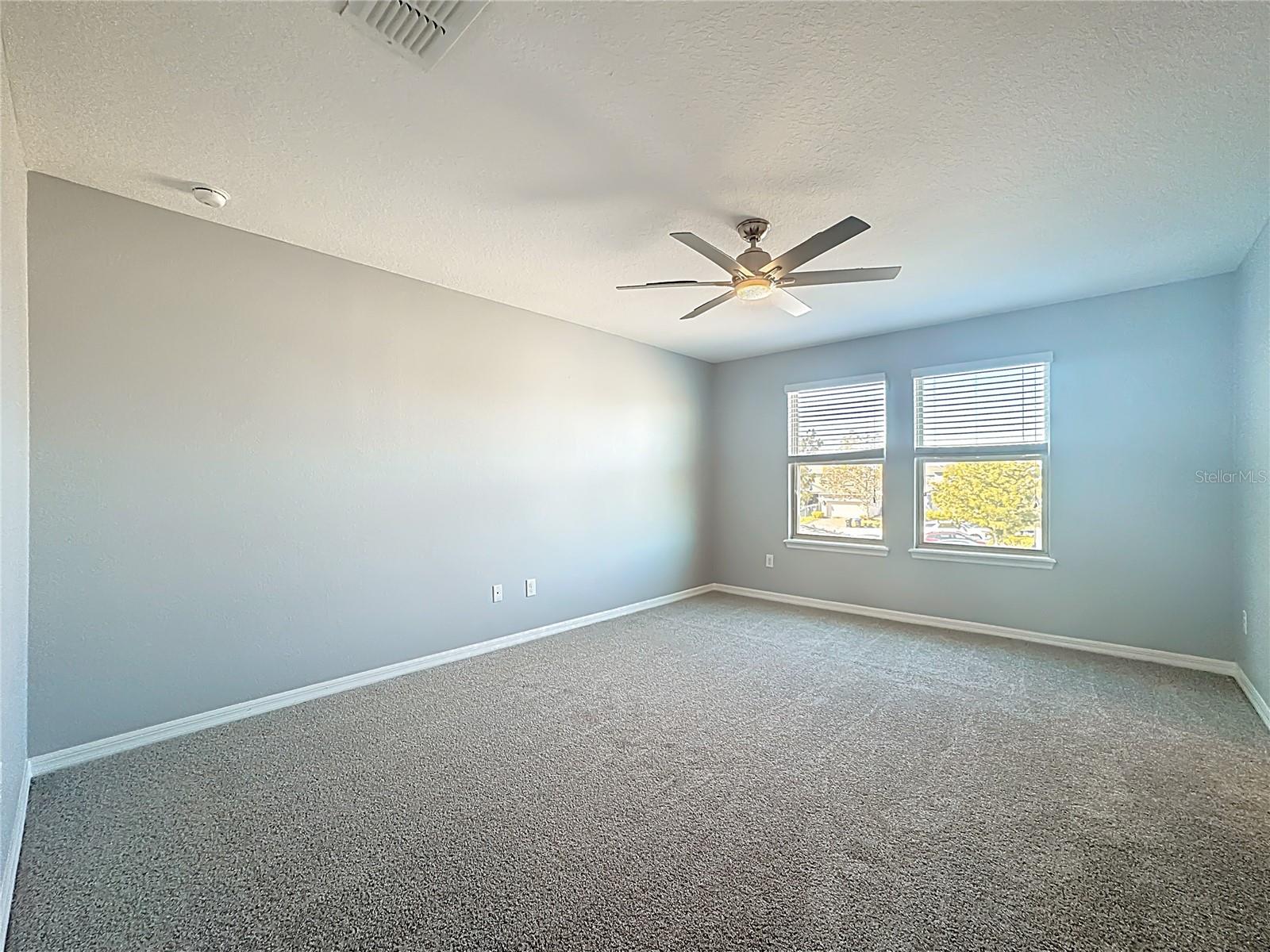 Image 31 of 54 For 16330 Brisk Breeze Alley