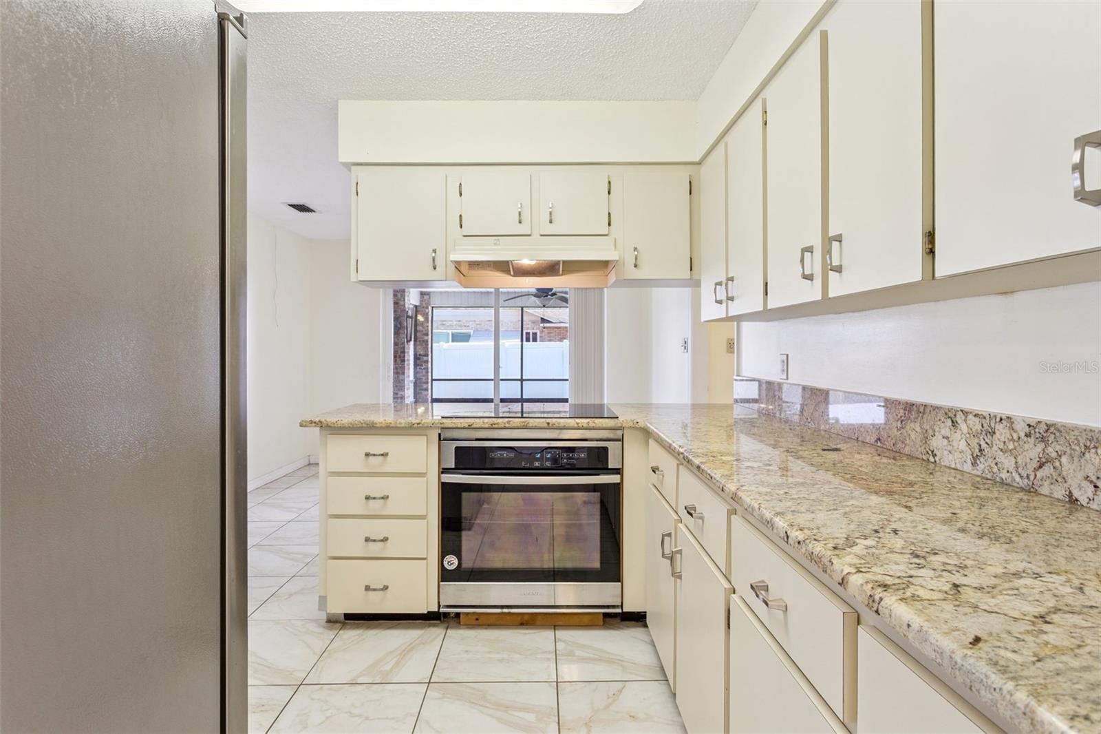 Image 12 of 45 For 9729 Wedgewood Lane