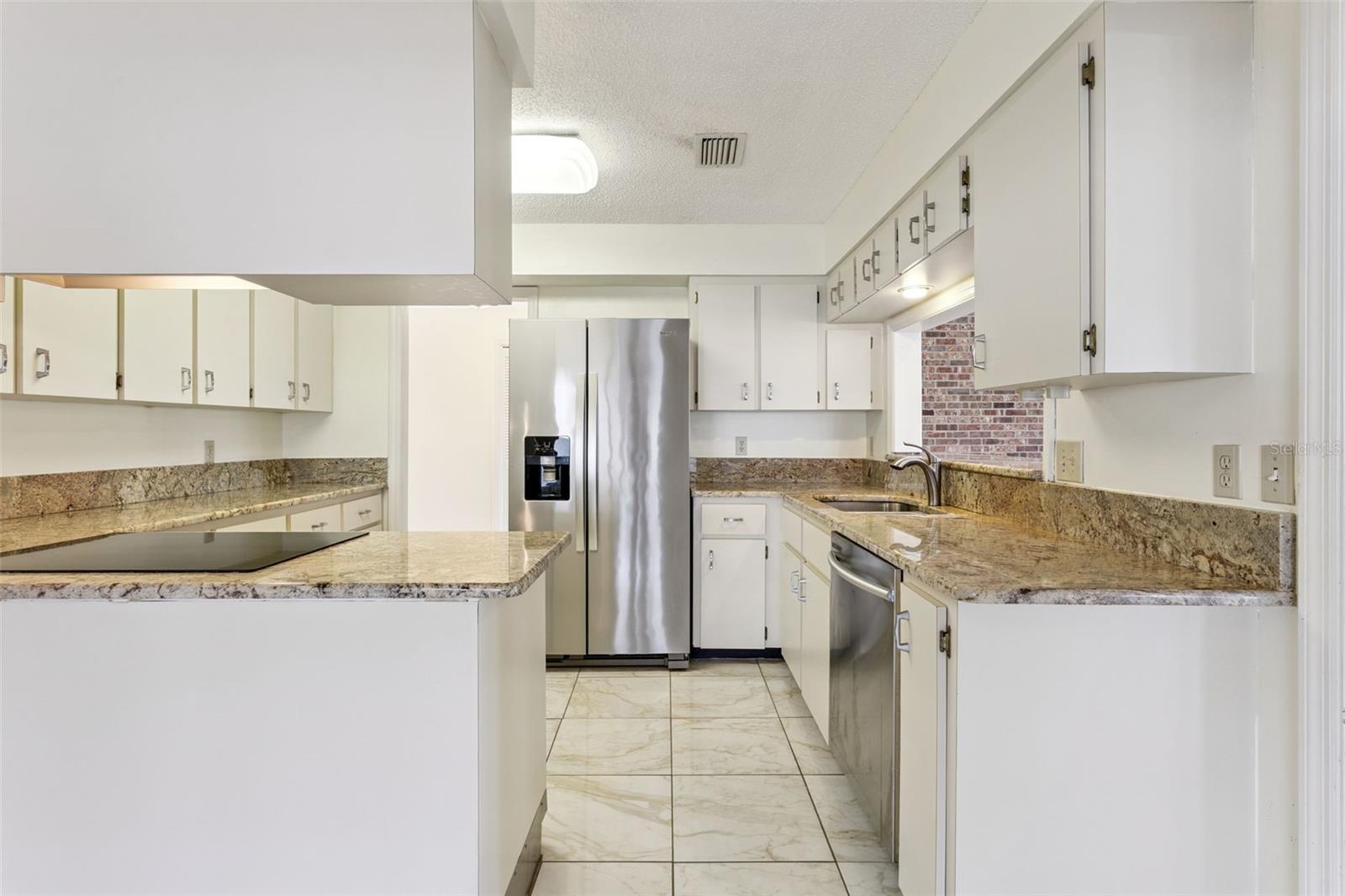 Image 14 of 45 For 9729 Wedgewood Lane