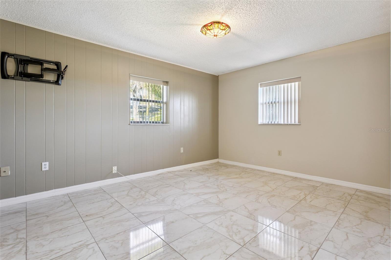 Image 23 of 45 For 9729 Wedgewood Lane