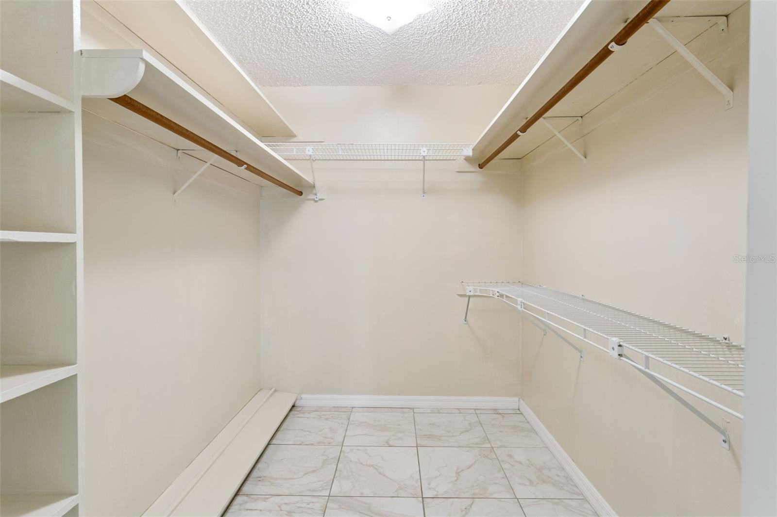 Image 32 of 45 For 9729 Wedgewood Lane