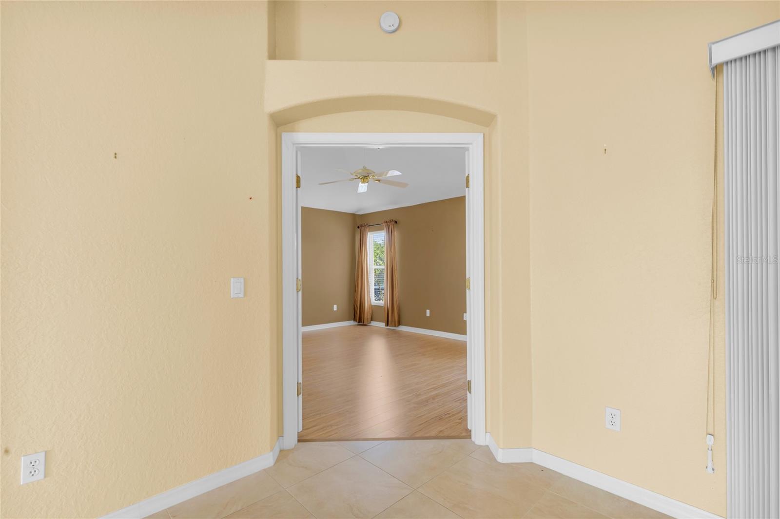 Image 22 of 47 For 2101 Barbosa Court