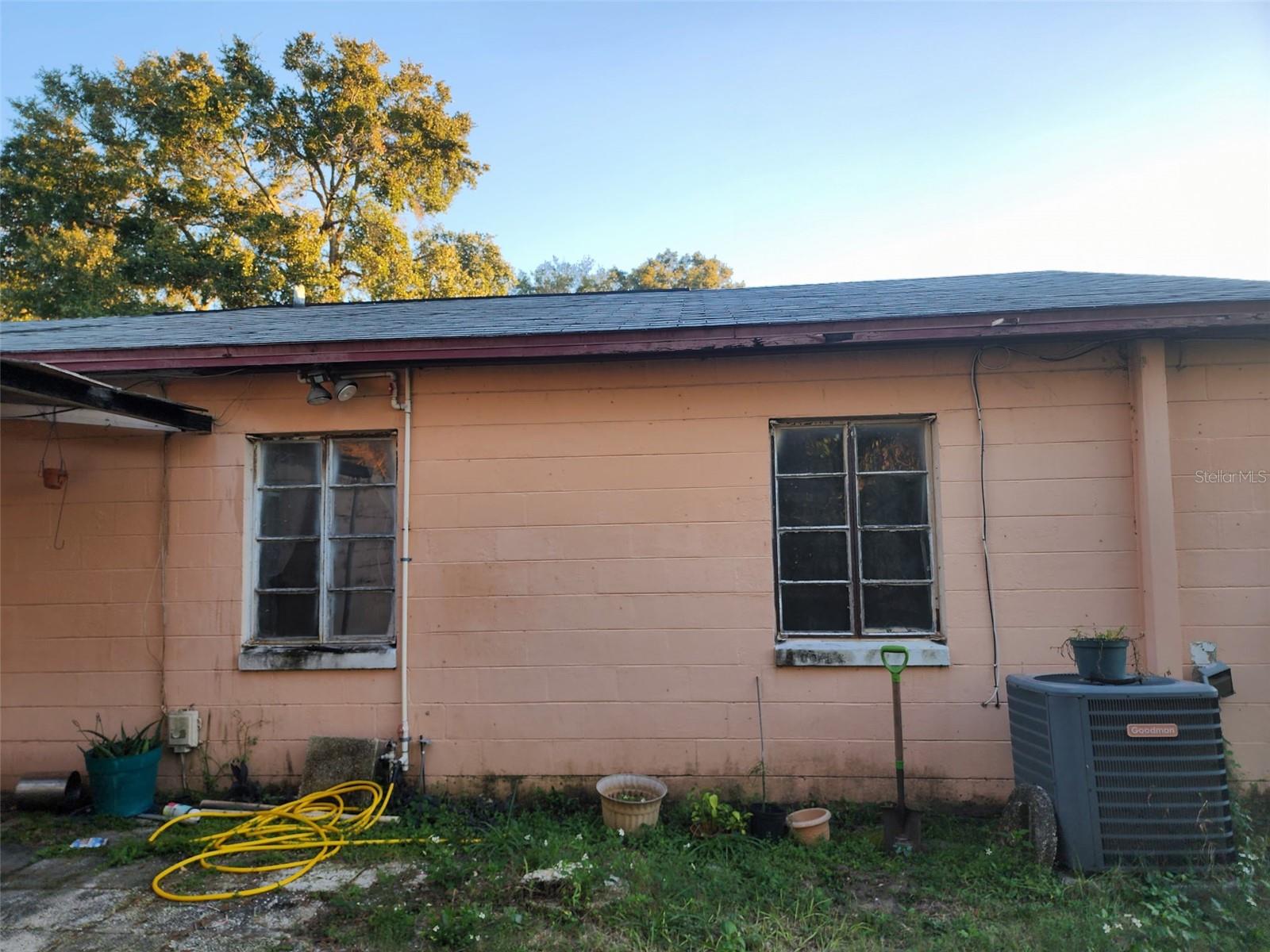 Image 15 of 25 For 709 Alton Avenue