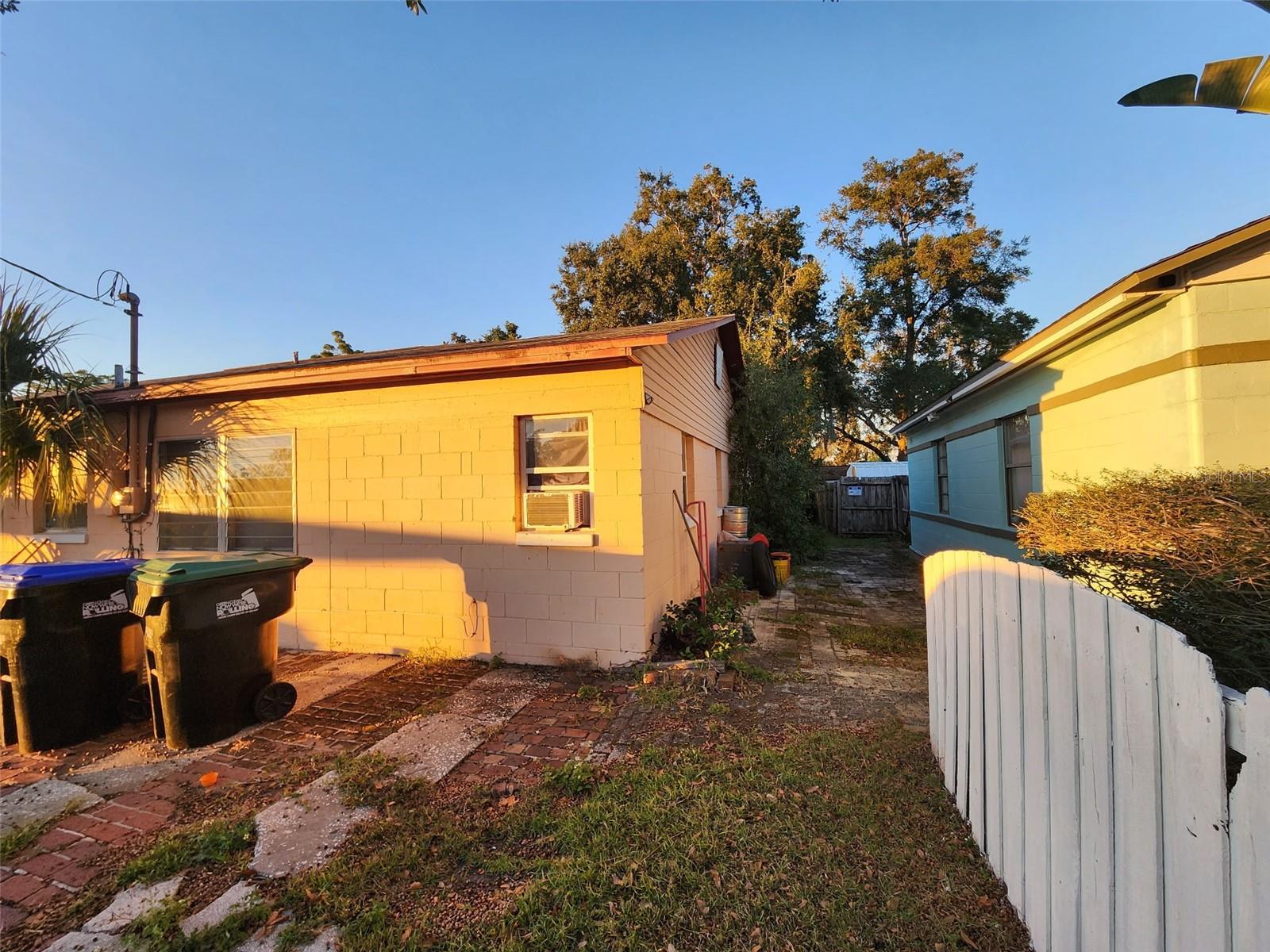 Image 2 of 25 For 709 Alton Avenue