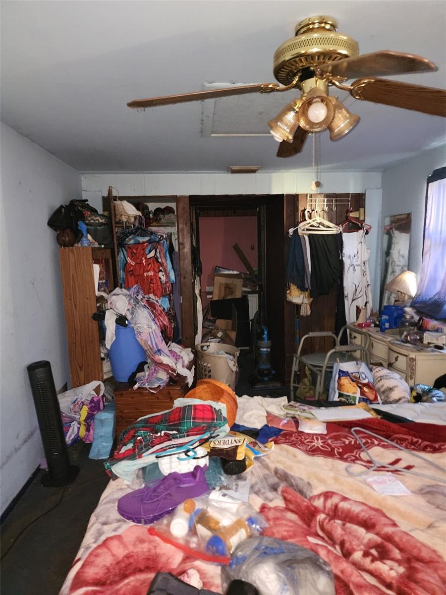 Image 21 of 25 For 709 Alton Avenue