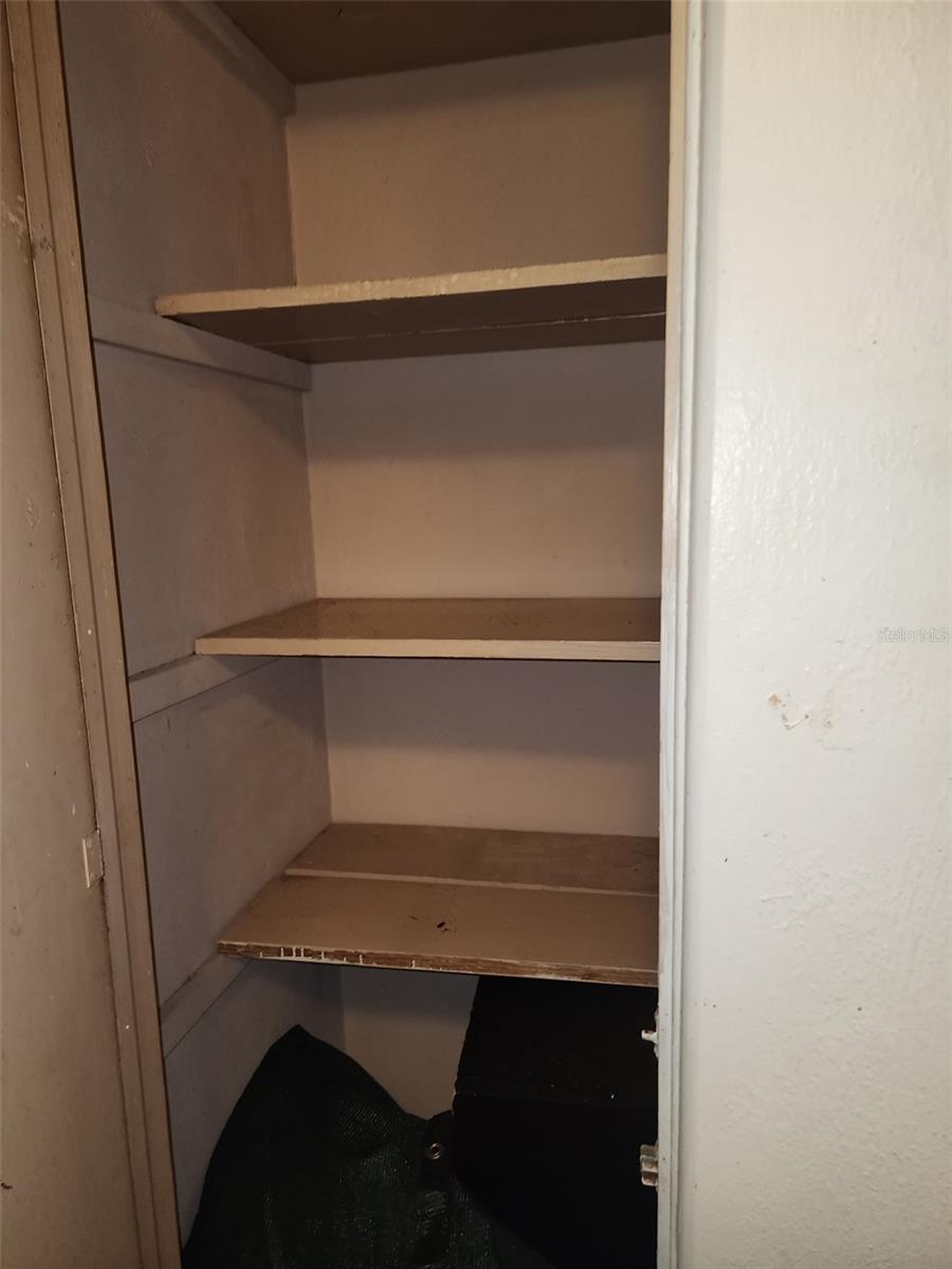 Image 24 of 25 For 709 Alton Avenue