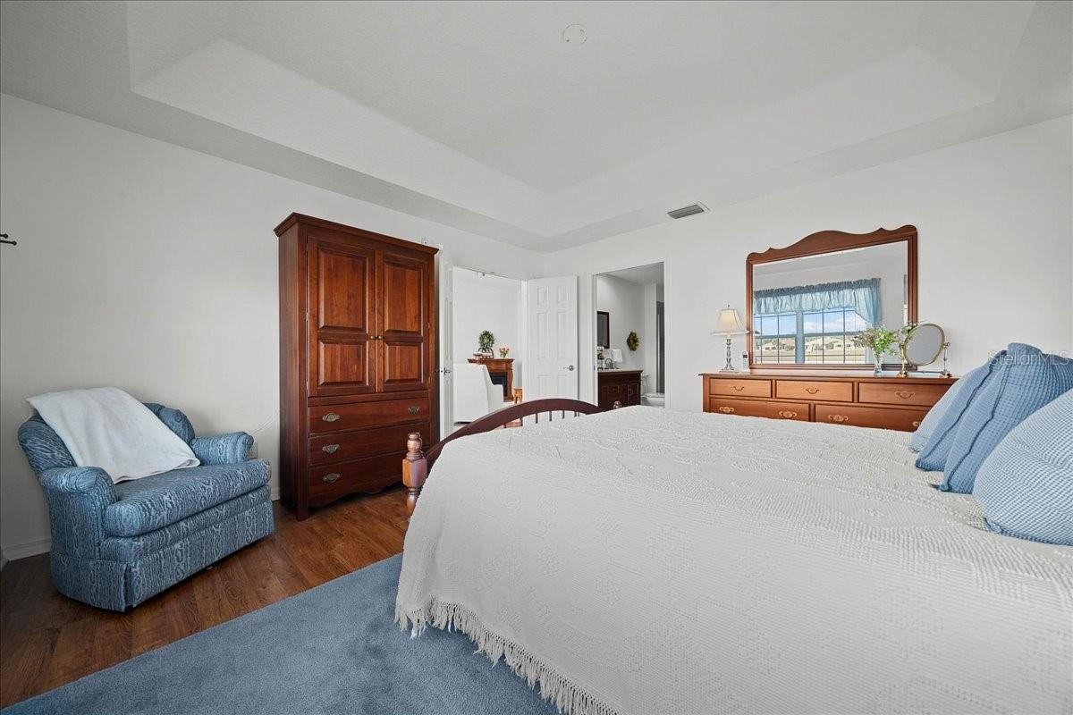 Image 23 of 66 For 2052 Palo Alto Avenue