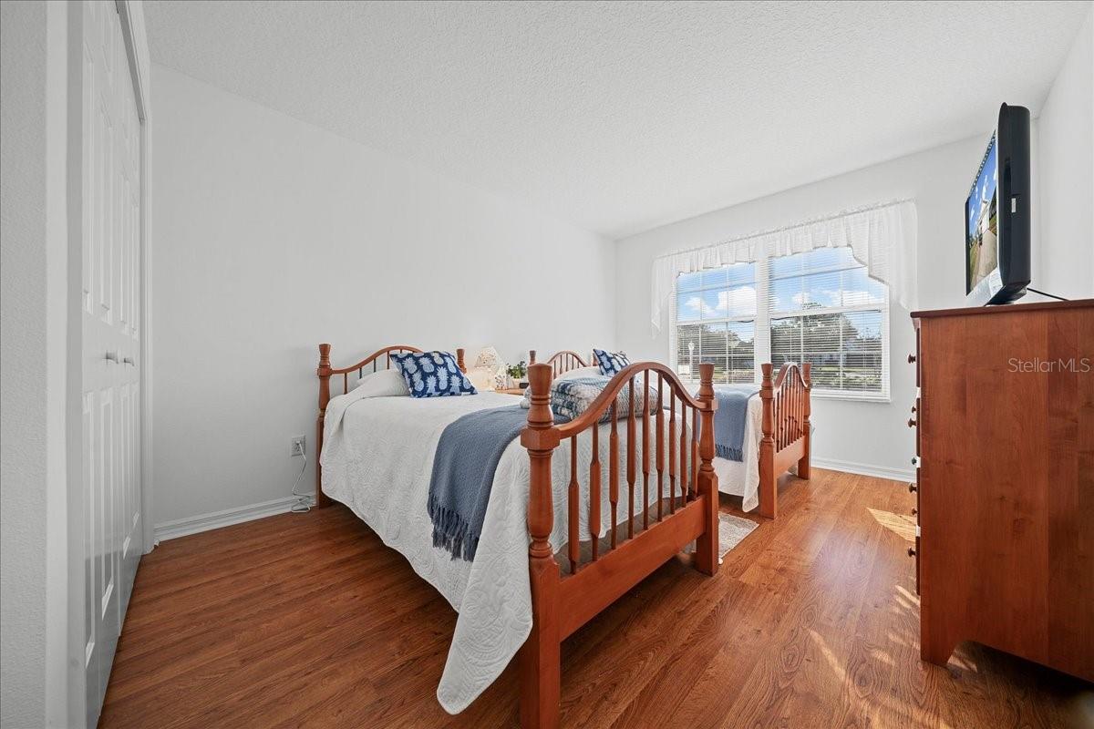 Image 29 of 66 For 2052 Palo Alto Avenue