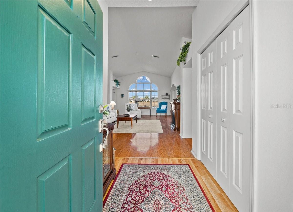 Image 6 of 66 For 2052 Palo Alto Avenue