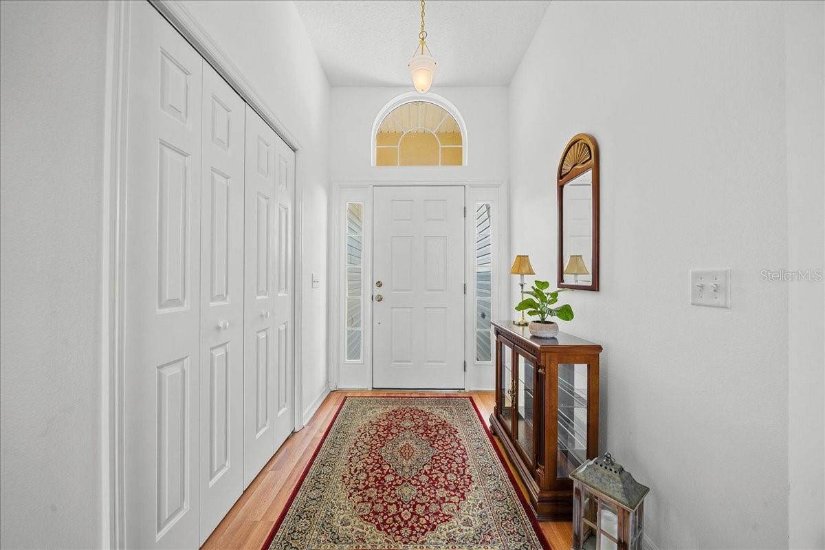 Image 7 of 66 For 2052 Palo Alto Avenue