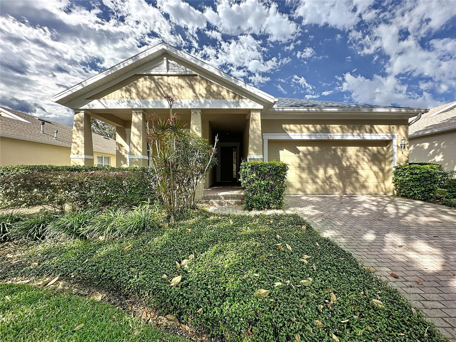 Details for 107 Crescent Moon Drive, GROVELAND, FL 34736