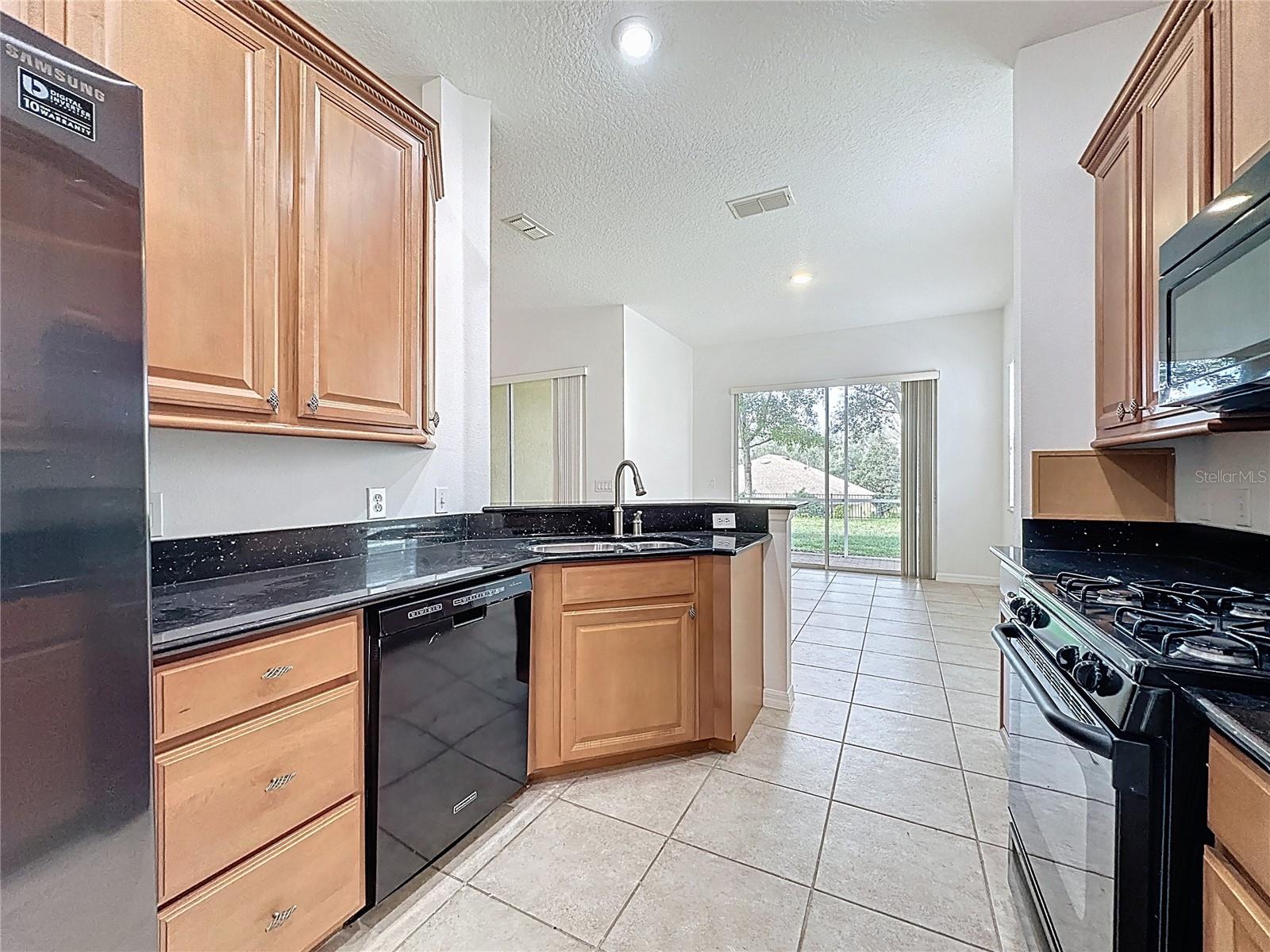 Image 19 of 80 For 107 Crescent Moon Drive