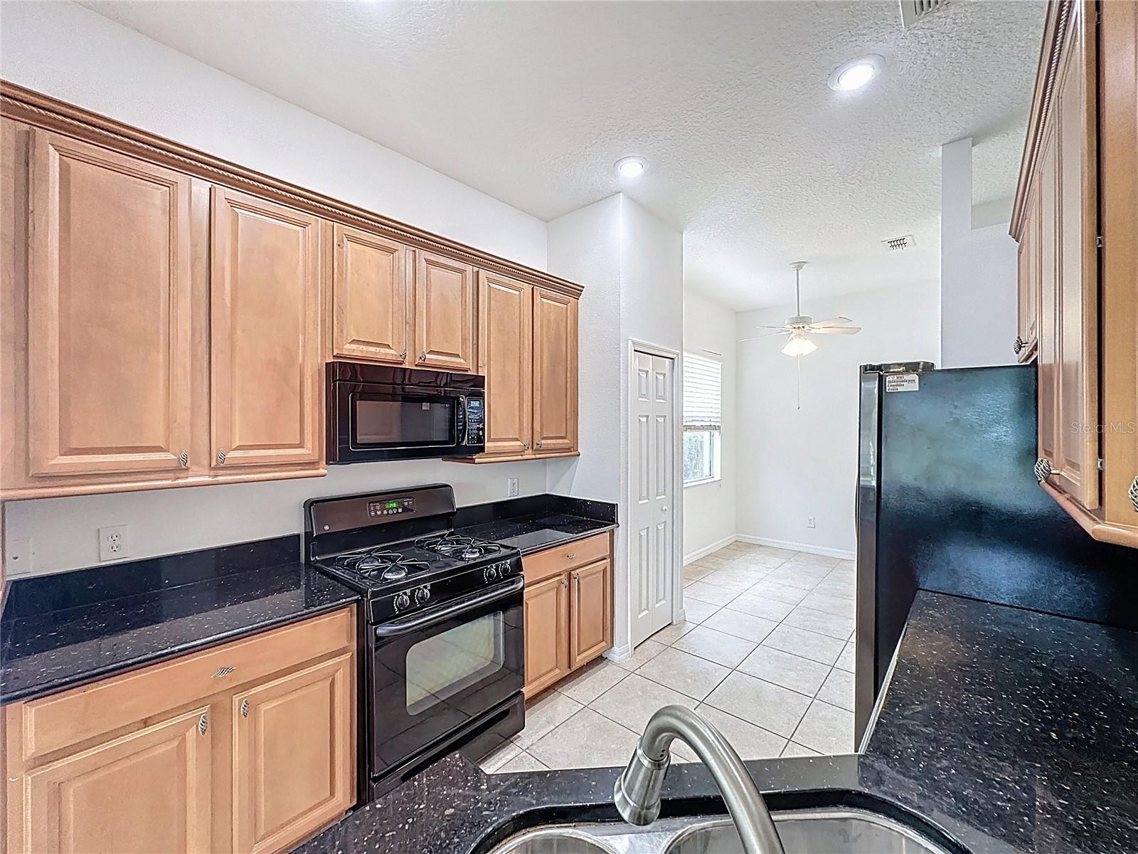 Image 20 of 80 For 107 Crescent Moon Drive