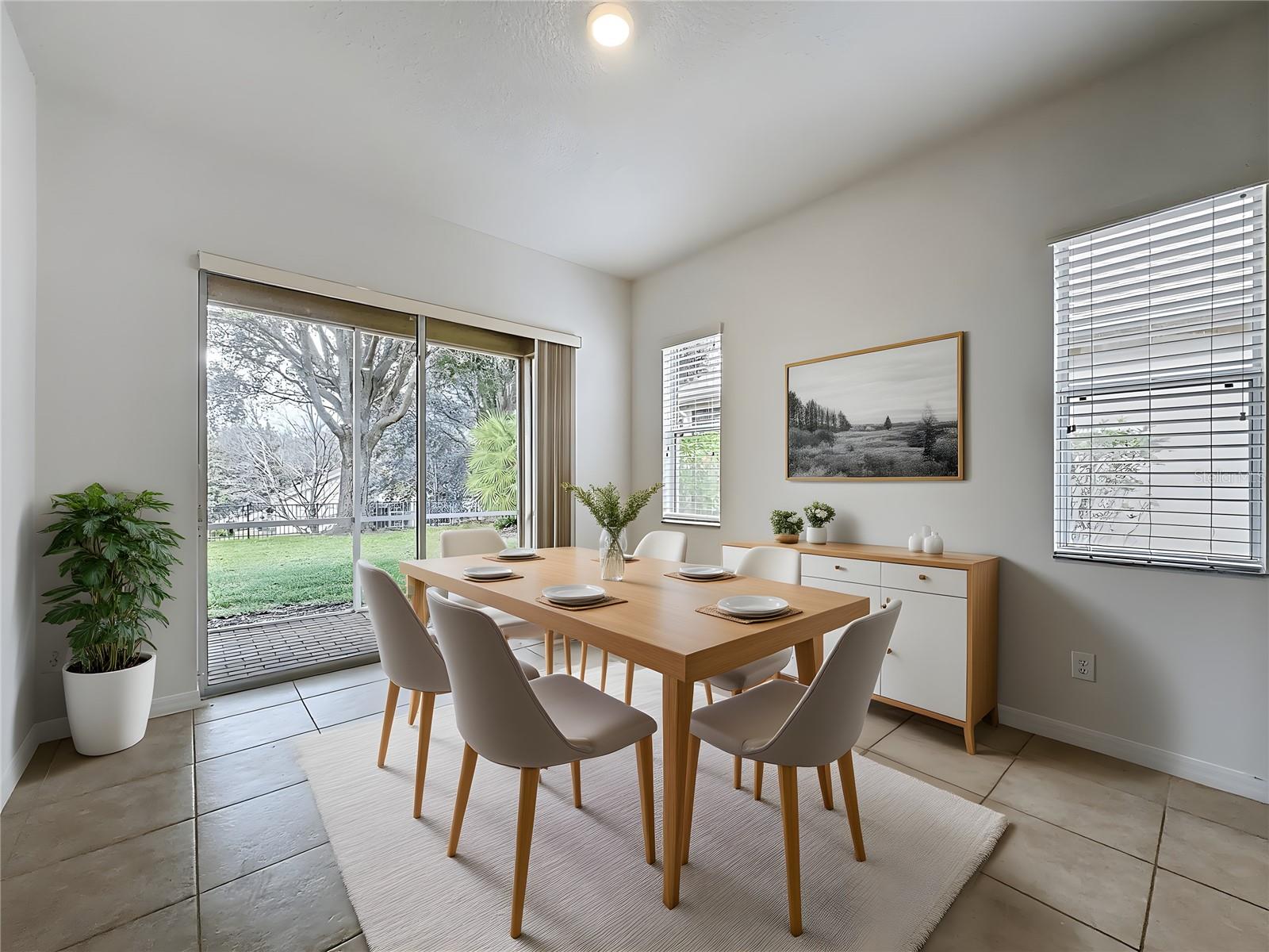 Image 7 of 80 For 107 Crescent Moon Drive