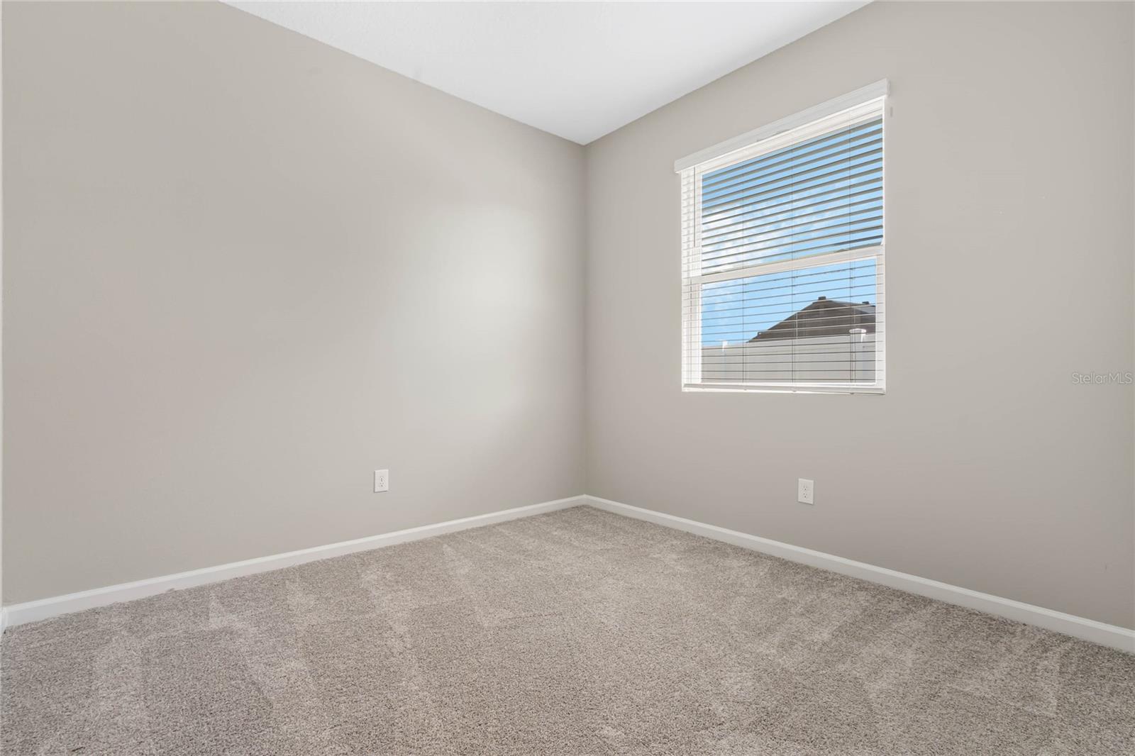 Image 29 of 42 For 3707 Malad Way