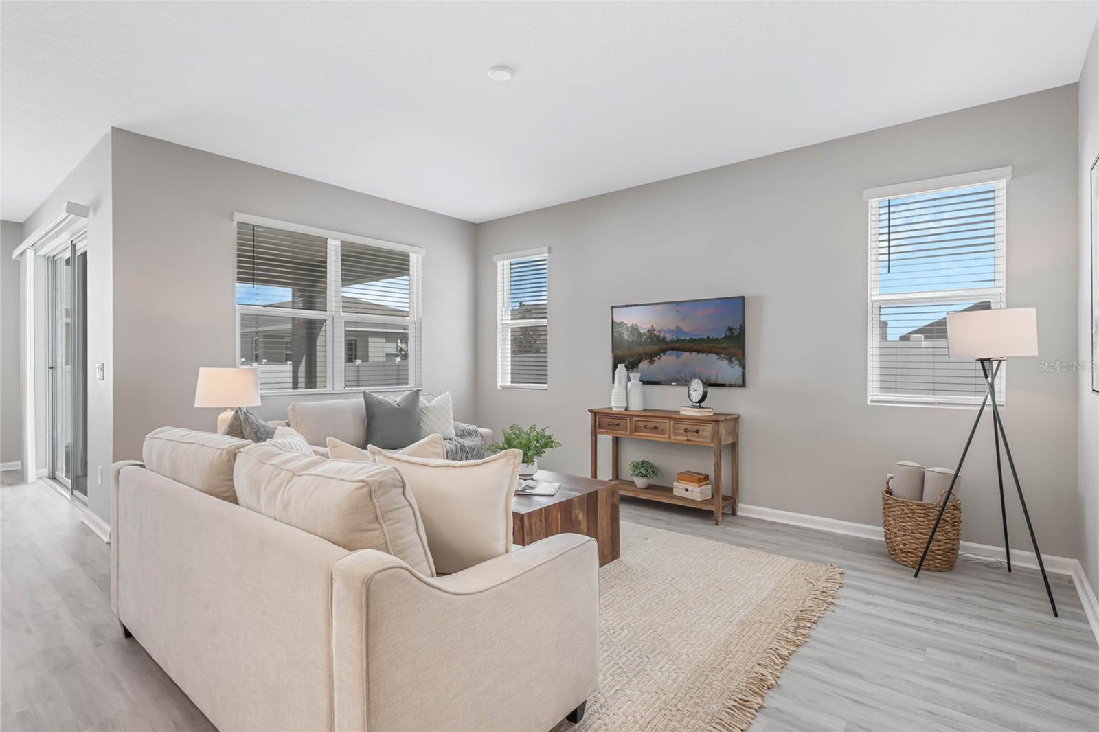 Image 42 of 42 For 3707 Malad Way