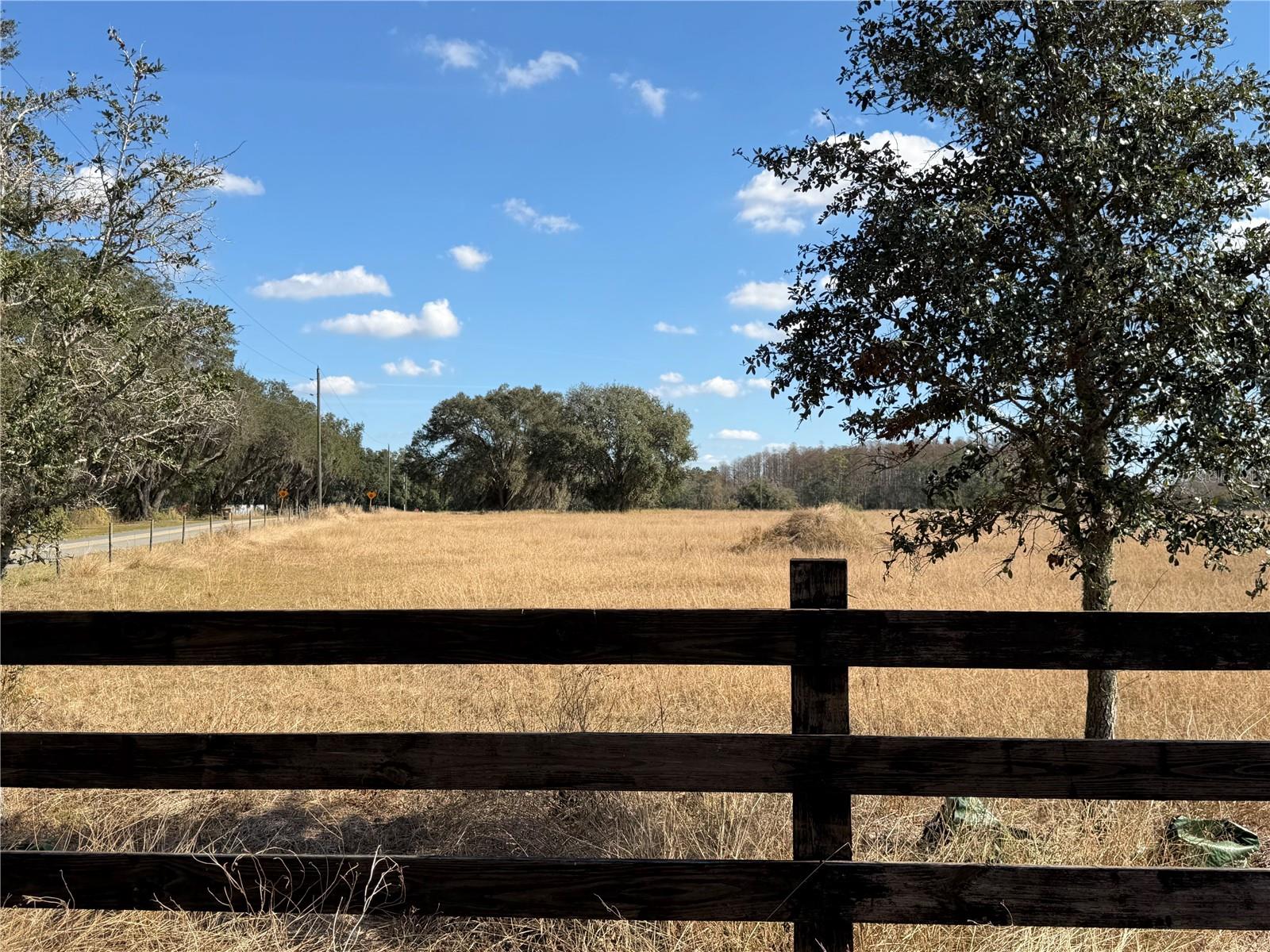 Image 13 of 14 For  Erie Road 