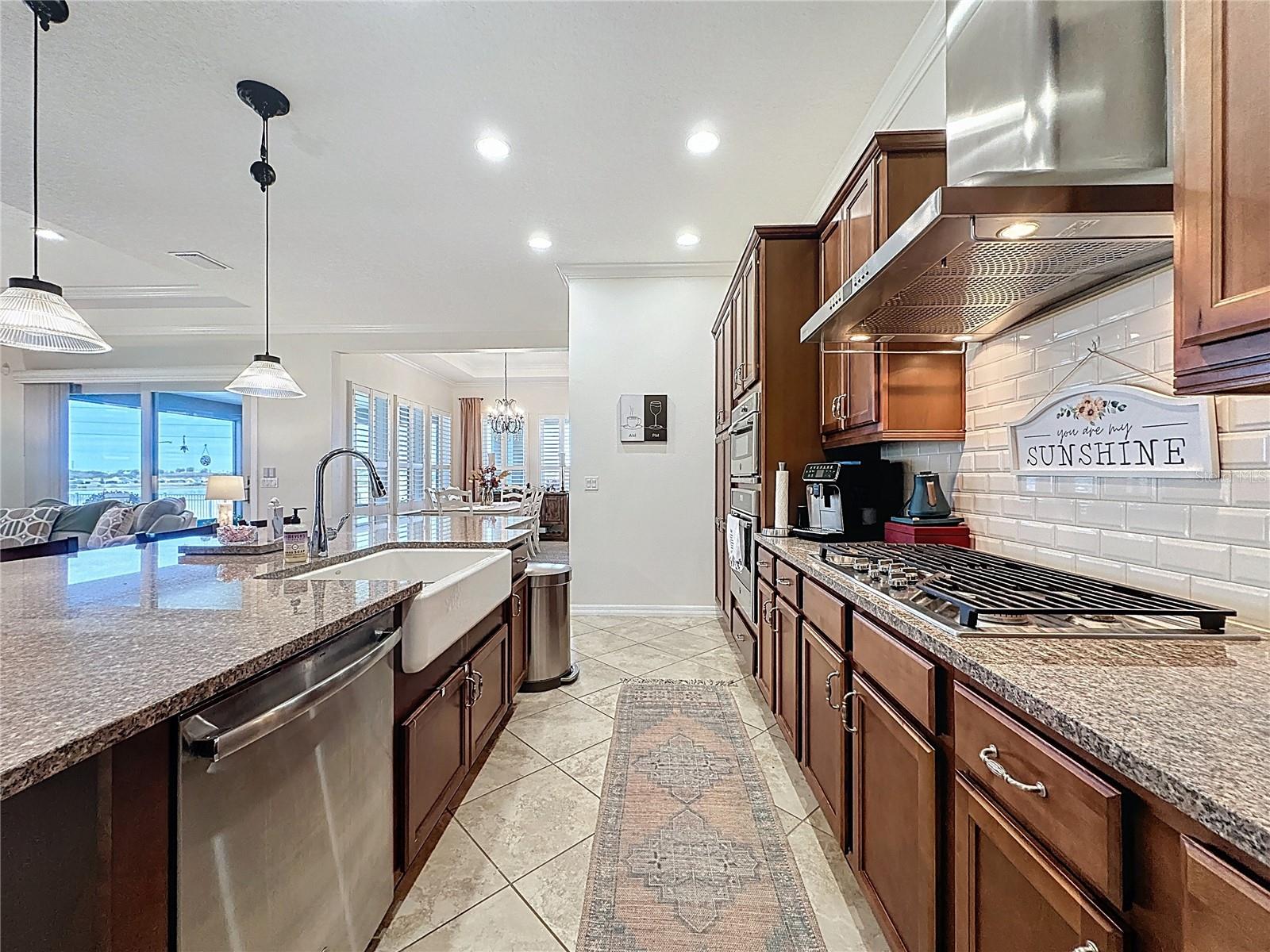 Image 19 of 71 For 168 Silver Maple Road