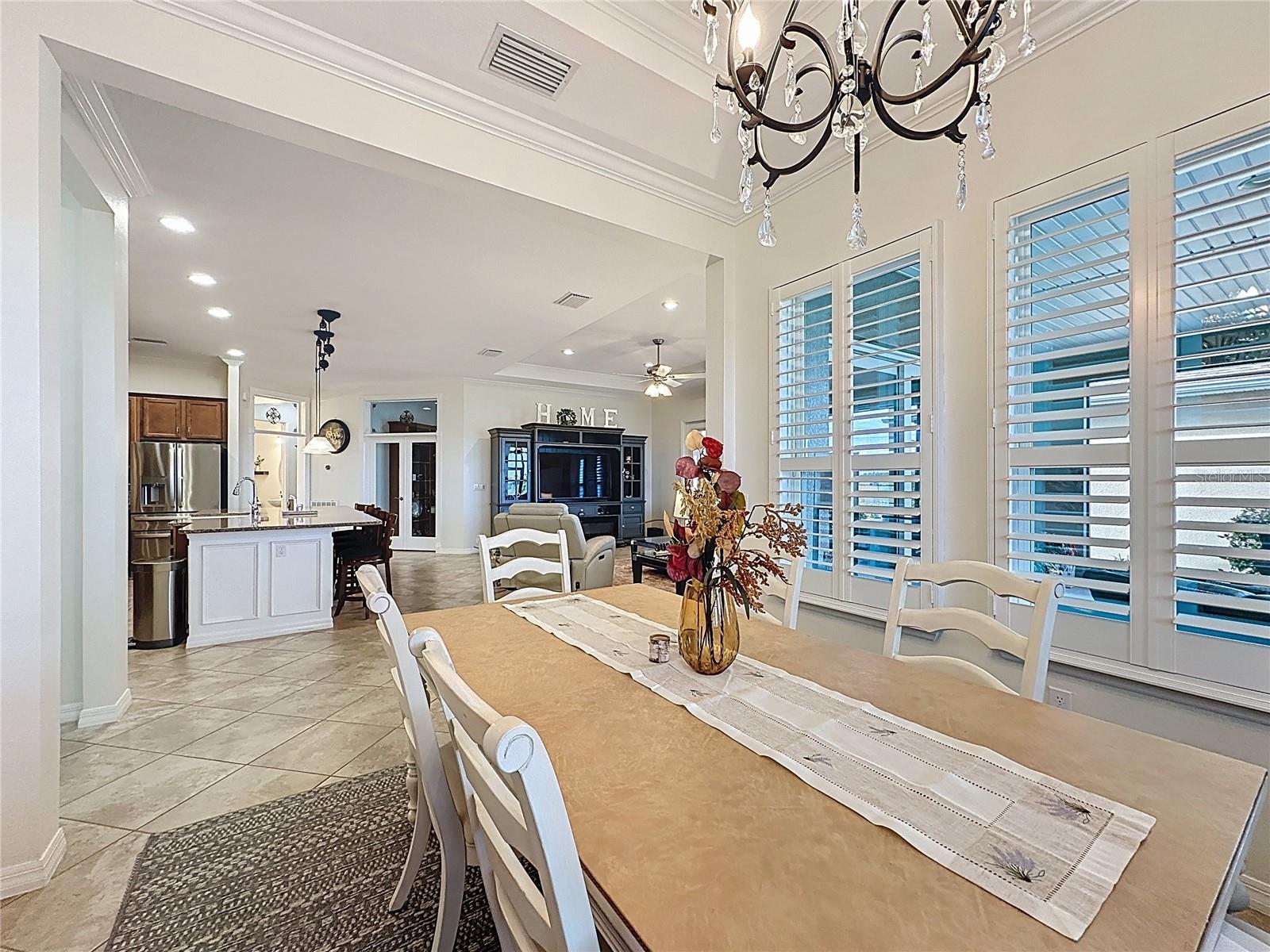 Image 22 of 71 For 168 Silver Maple Road