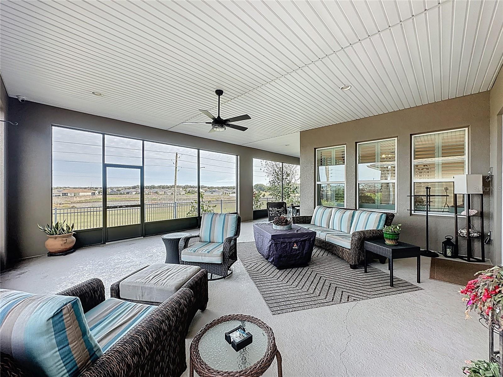 Image 46 of 71 For 168 Silver Maple Road