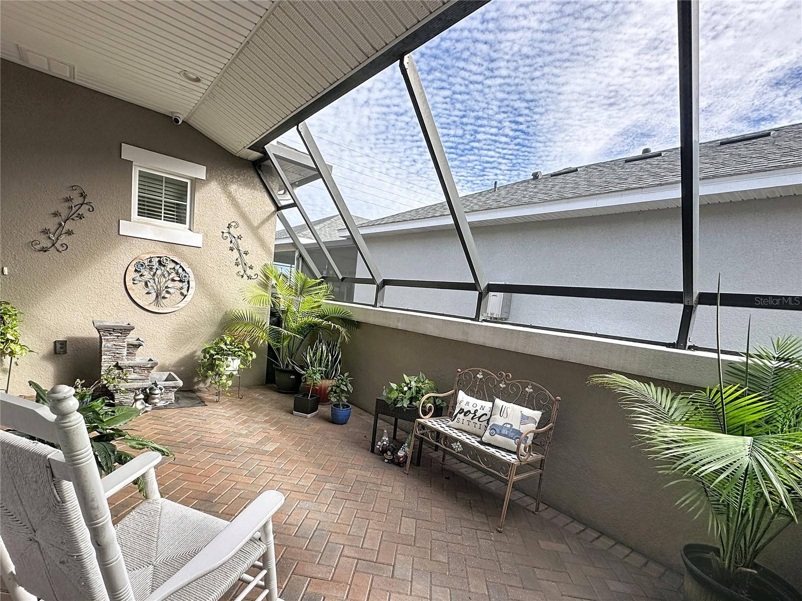 Image 5 of 71 For 168 Silver Maple Road