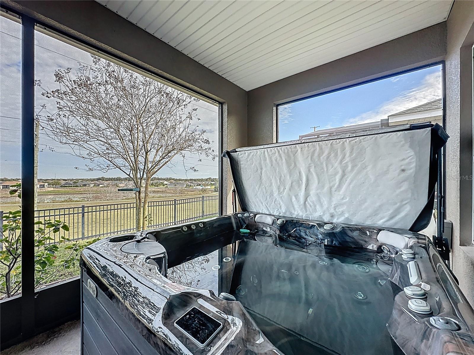 Image 51 of 71 For 168 Silver Maple Road