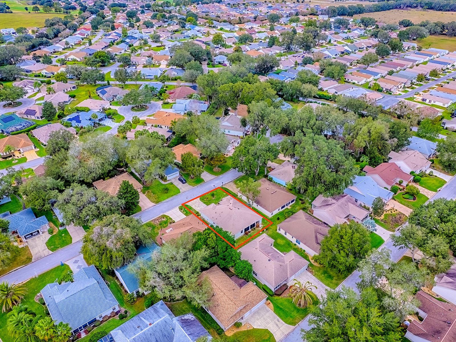 Image 37 of 46 For 17101 94th Berrien Court