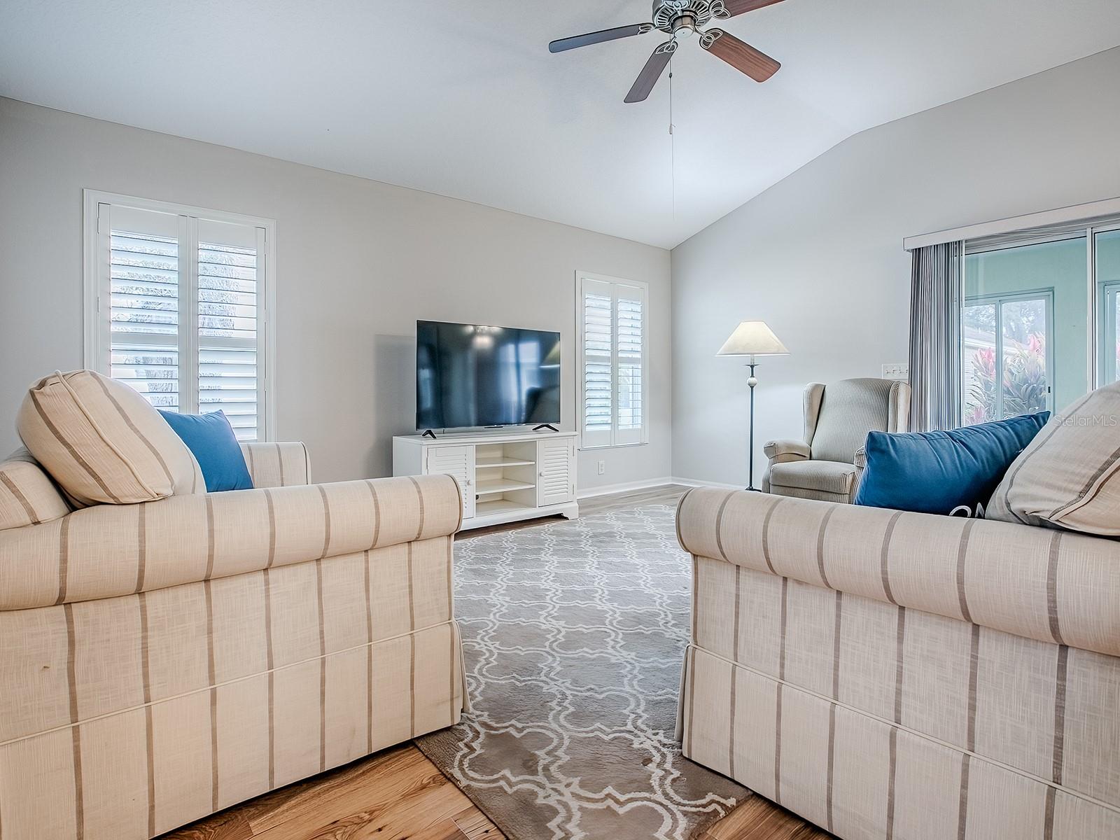 Image 4 of 46 For 17101 94th Berrien Court