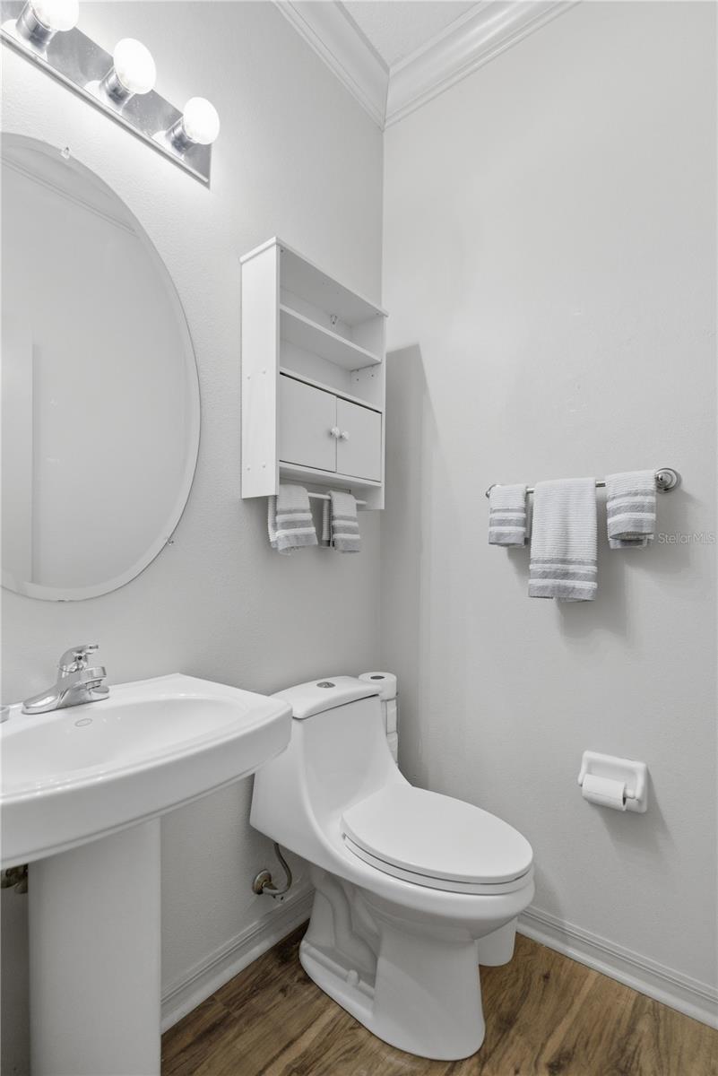 Image 20 of 48 For 15312 14th Avenue Road