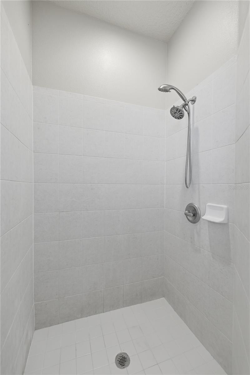 Image 26 of 48 For 15312 14th Avenue Road