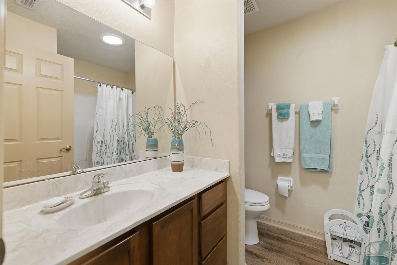 Image 30 of 48 For 15312 14th Avenue Road